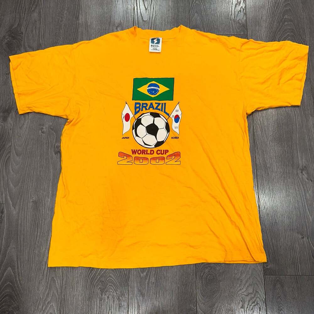 Vintage 2002 World Cup Brazil Soccer Graphic T-Shirt